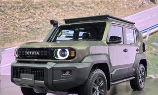 Toyota Việt Nam hé lộ thời điểm mở bán Land Cruiser FJ