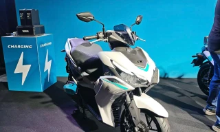 Cận cảnh Yamaha NVX phiên bản chạy điện