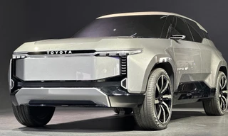 Toyota Land Cruiser phiên bản chạy điện sắp ra mắt