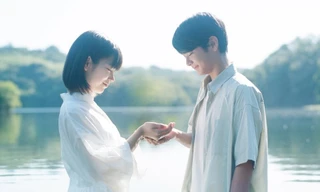 Vẻ đẹp của tình yêu chính là sống trọn vẹn trong từng khoảnh khắc 