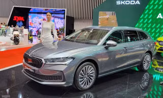 Mẫu xe châu Âu từng đến Việt Nam lập kỷ lục thế giới