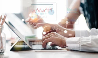 Cảnh báo nguy cơ mắc kẹt trong ‘bẫy thu nhập trung bình’