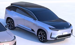 Toyota sắp ra mắt SUV điện 7 chỗ