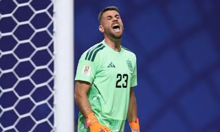 Thủ môn Tây Ban Nha, Unai Simón: 'Ronaldo không còn ở đỉnh cao phong độ như 6-7 năm trước'