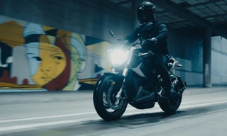 Top 10 mẫu xe máy điện có phạm vi hoạt động xa nhất