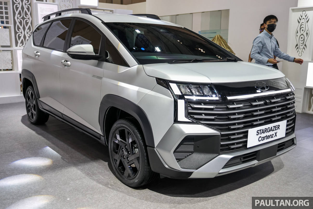 2025-giias-hyundai-stargazer-cartenz-x-1.jpg