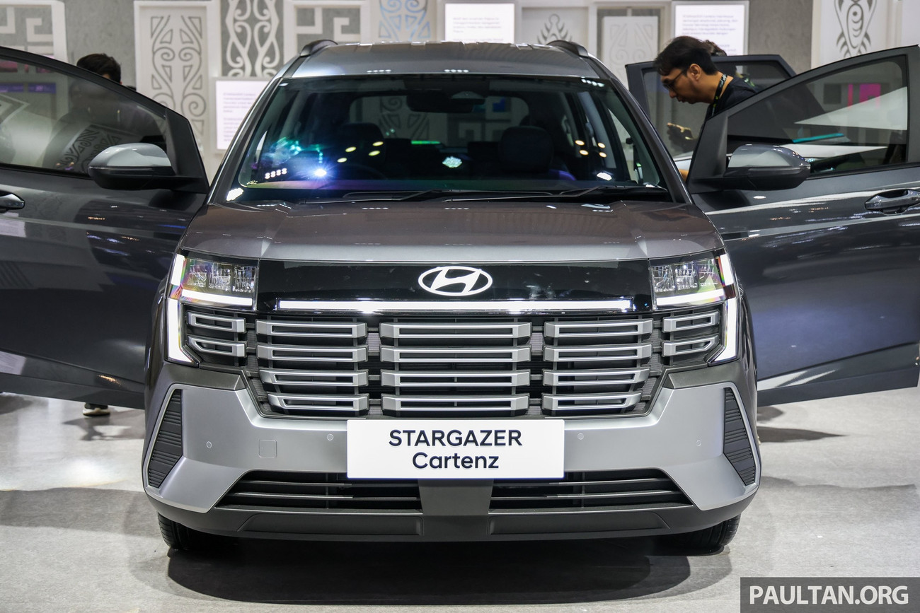 2025-giias-hyundai-stargazer-cartenz-3.jpg