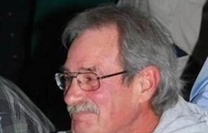 Người hùng David Henneberry