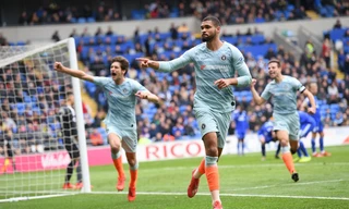 VIDEO: Ghi bàn việt vị, Chelsea ngược dòng thắng Cardiff