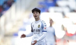 Không ghi bàn, Công Phượng vẫn được báo Hàn Quốc khen ngợi