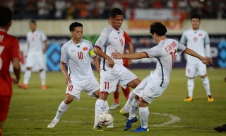 Dù giành chiến thắng trước Lào, nhưng ĐT Việt Nam không nên "ngủ quên". Ảnh: Zing.