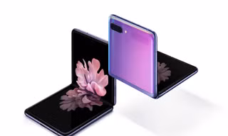 Samsung Galaxy Z Flip giảm giá 10 triệu đồng tại Việt Nam