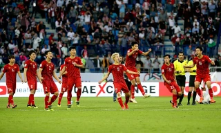 Fox Sports ca ngợi bản lĩnh của tuyển Việt Nam