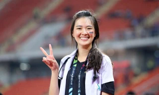 Ngất ngây trước nhan sắc của nữ bác sĩ tuyển Thái Lan