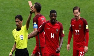 Mỗi trọng tài chính điều khiển trận đấu tại World Cup sẽ nhận được tiền lương là 70.000 USD.