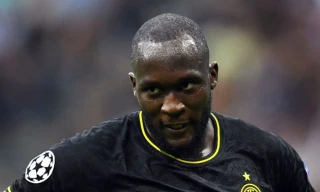 Lukaku suýt tẩn nhau với đồng đội mới ở Inter Milan