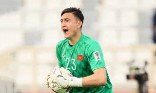 VIDEO: Pha cứu thua của 'người nhện' Văn Lâm cho tuyển Việt Nam