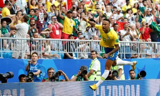 Neymar nhảy Samba, Mexico loạn nhịp rời World Cup