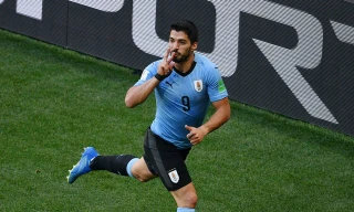 Ngày lễ trọng đại của tay săn bàn Suarez