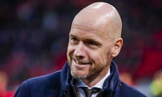 HLV Ajax hé lộ bí quyết loại Juventus