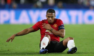 Valencia có thể trở thành cầu thủ tự do trong 24 giờ tới.