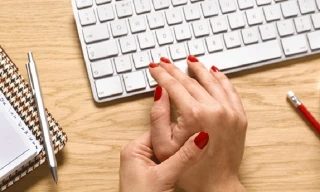 Tác hại của việc bẻ khớp ngón tay