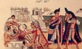 Quá trình sát tế người kinh hoàng của thổ dân Aztec