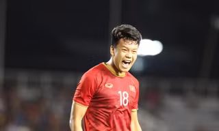 VIDEO: Mục kích Thành Chung đánh đầu gỡ hòa cho U22 Việt Nam
