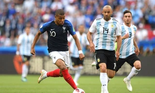 Với việc ghi 2 bàn thắng và có 1 pha kiến tạo thành bàn, Mbappe đã góp công lớn giúp ĐT Pháp giành vé vào vòng tứ kết World Cup 2018.
