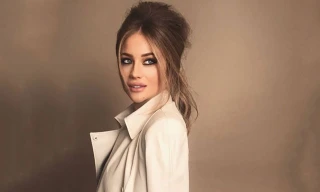 Phát sốt với nhan sắc của mỹ nhân vừa 'cập bến' Chelsea