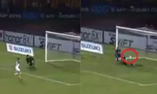 Tình huống dẫn tới bàn thua của ĐT Thái Lan,