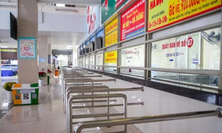 Ngỡ ngàng với hình ảnh vắng lặng ở bến xe Hà Nội ngày cận Tết