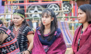 'Báu vật' của giai nhân xinh như hoa rừng trên dãy Trường Sơn