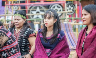 'Báu vật' của giai nhân xinh như hoa rừng trên dãy Trường Sơn