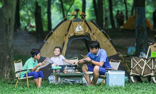 Dựng lều, cắm trại, ăn uống ngoài trời dịp lễ Quốc khánh 2/9