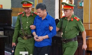 Bị can Lò Văn Huynh nói tiền mình nhận hối lộ thực ra là tiền bán đất của bố mẹ vợ.