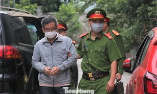 Bị cáo Đoàn Hồng Dũng - người được ông Trần Bắc Hà viết công văn, yêu cầu cấp dưới cho vay tiền.