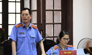 Đại diện Viện KSND tỉnh Thái Nguyên thực hành quyền công tố tại tòa.