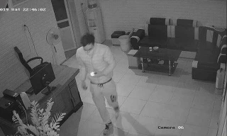 Con dâu lấy trộm tiền, vàng vì sợ bố chồng lấy vợ sẽ không được chia