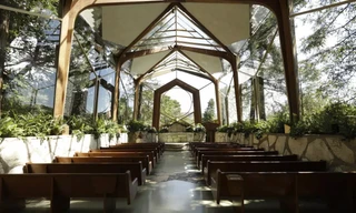 Số phận bi đát của những điểm du lịch 'vang bóng một thời'