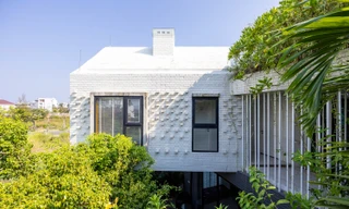 Mê mẩn công trình tái hiện bộ phim 'Ngôi nhà nhỏ trên thảo nguyên' ở Việt Nam