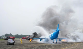 Tình huống cháy máy bay chở gần 200 người ứng phó khẩn nguy thế nào? 