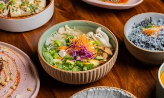 Người đàn ông mang ẩm thực Việt về Ấn Độ, thực khách xuýt xoa khen