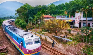 Hợp nhất Công ty vận tải đường sắt Hà Nội và Sài Gòn 