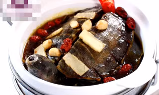 Ba ba hầm thuốc bắc