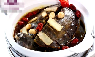 Ba ba hầm thuốc bắc