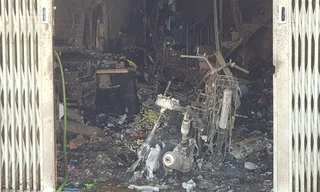 Nhiều tài sản bên trong bị thiêu rụi