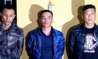 Cấm đi khỏi nơi cư trú 3 đối tượng hành hung nữ nhân viên hàng không