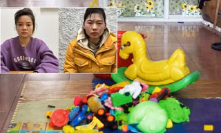 Đại tá công an hé lộ tình tiết 'lật tẩy' vụ 2 bảo mẫu đánh bé 17 tháng tử vong