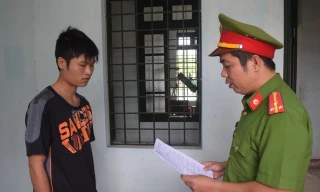 Thống đã bị công an Thị xã Hương Trà bắt giữ sau 1 ngày lẩn trốn trong rừng